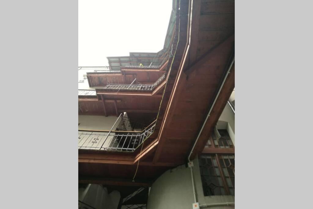 Sophus Respite. Samo Centrum Krakowa Екстериор снимка